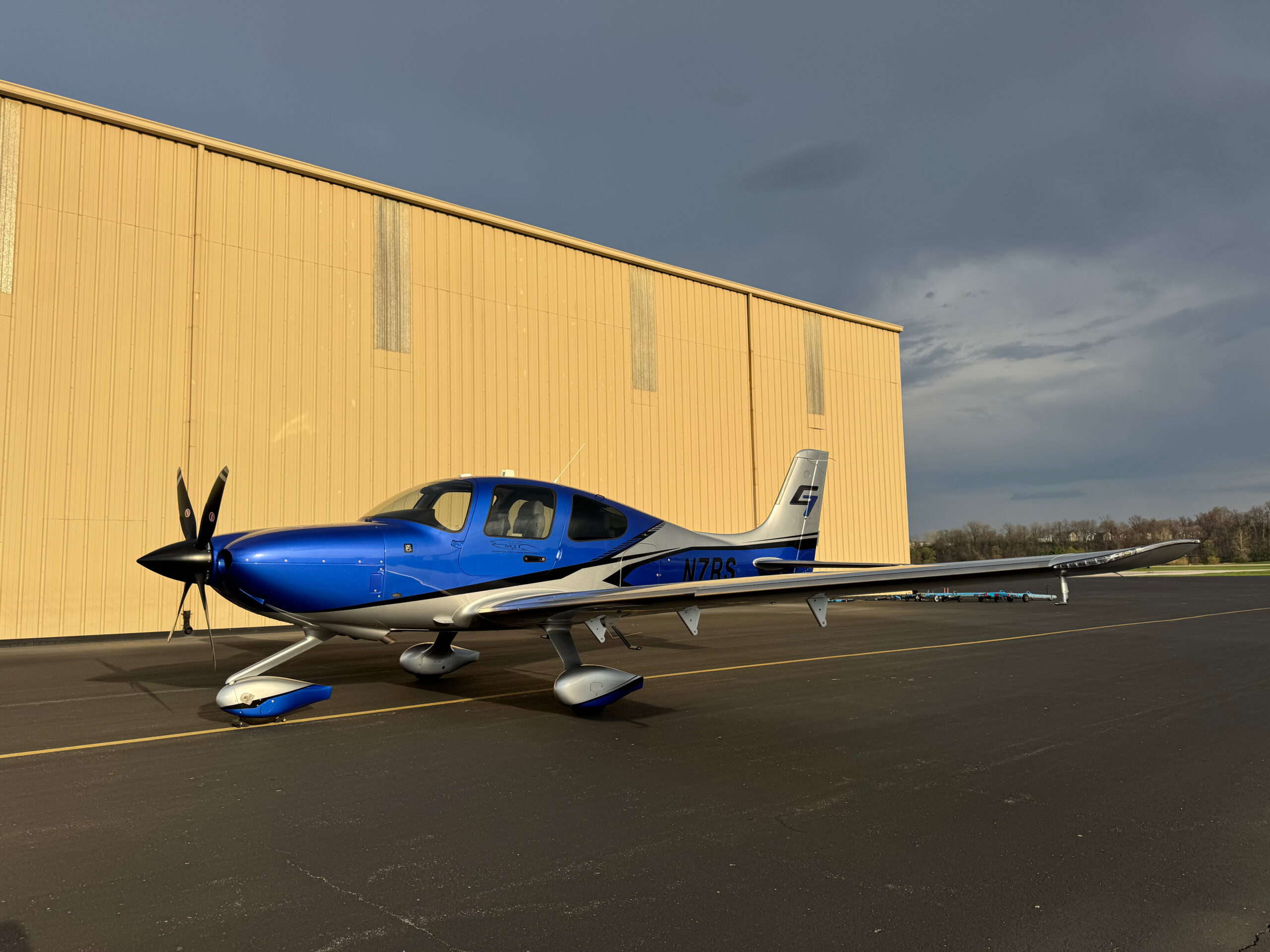 Aircraft image